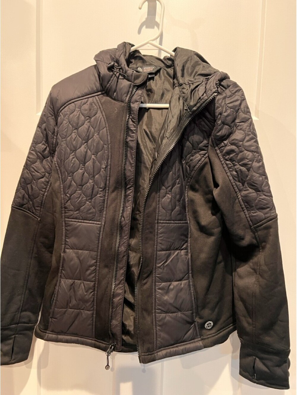 Mondetta Outdoor Project Womens M Black Quilted Hooded Jacket Full Zip